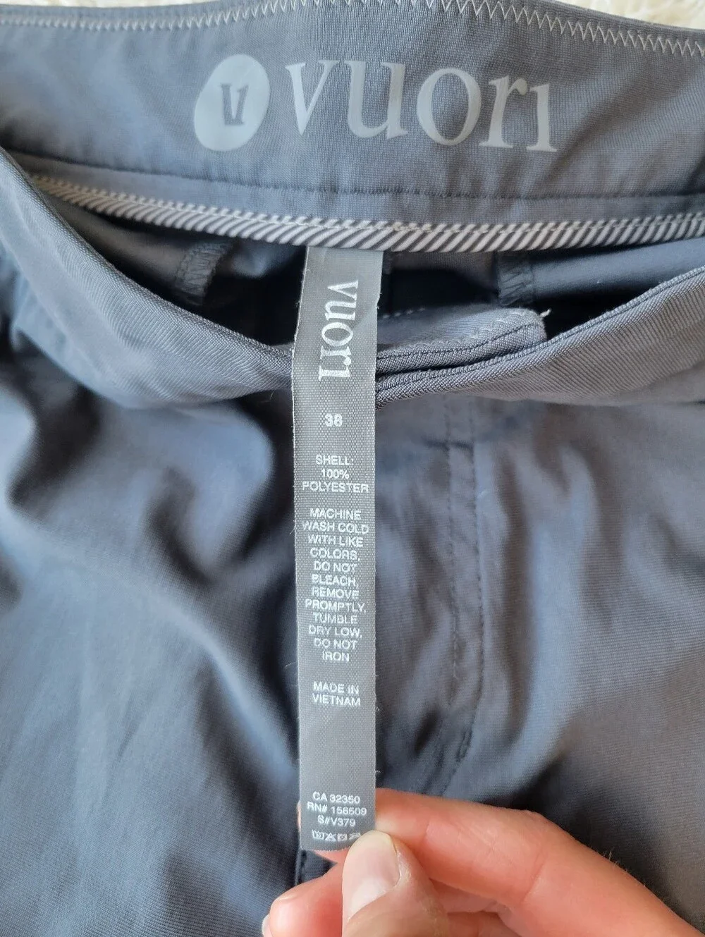 Vuori brand size